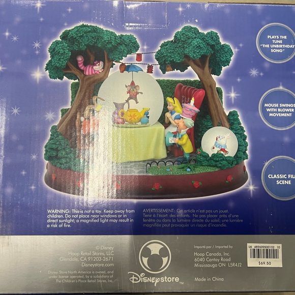 Alice and Wonderland Snow Globe Never Opened New In Box - Unbirthday Song - Picture 3 of 3